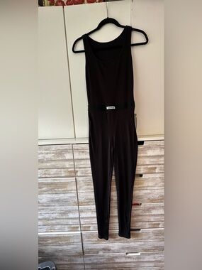🖤 Hawthaw Ribbed Black Sleeveless Jumpsuit Size Small